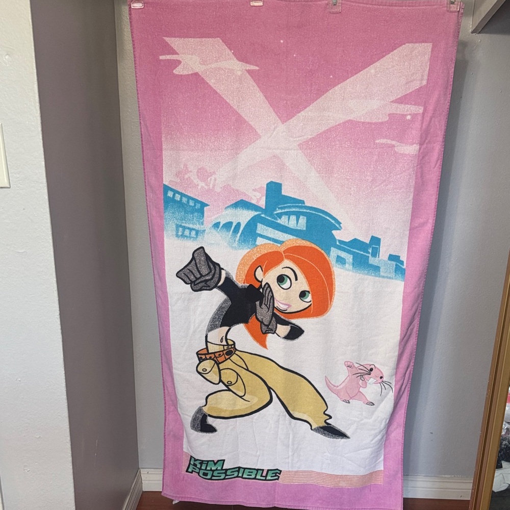 Vintage Y2K Disney Kim Possible Character Beach Towel Pink 29.5” X 54”.